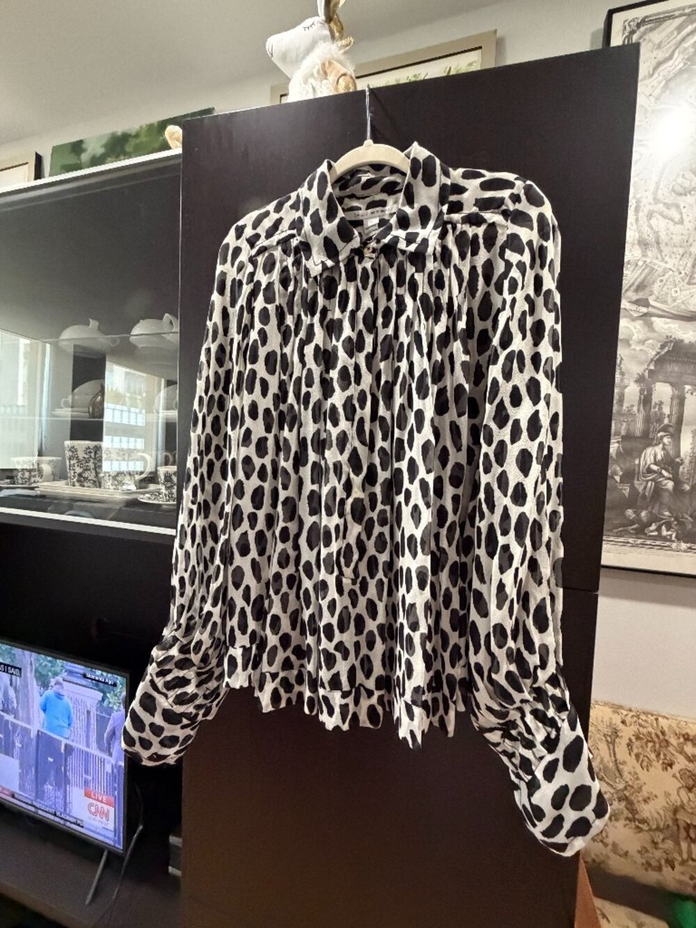 DIANE von FURSTENBERG SILK BLOUSE